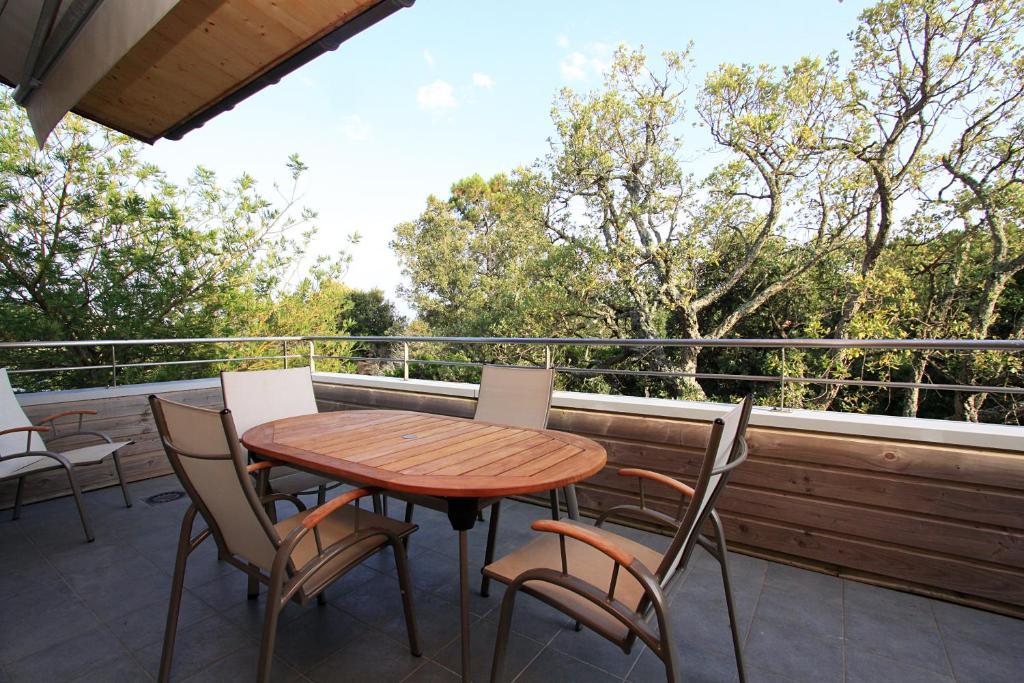 Residence Cala Sultana Порто-Векио Стая снимка