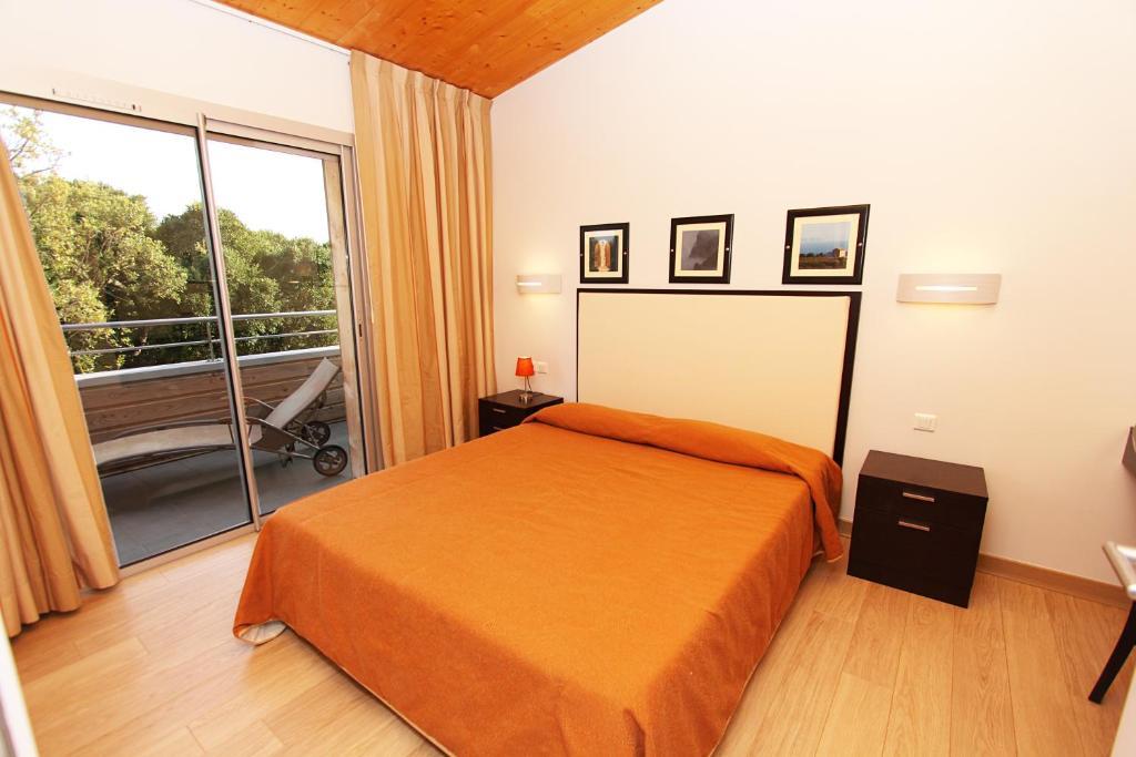 Residence Cala Sultana Порто-Векио Екстериор снимка